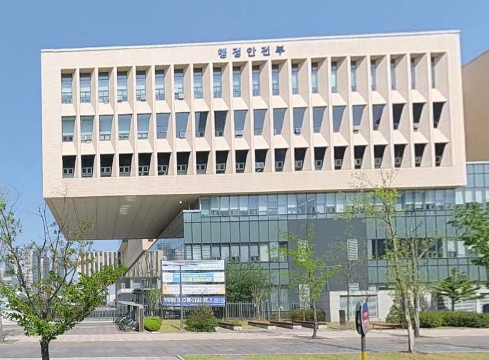 행정안전부, 인천공항 주차 빈자리 찾기 고민 끝! 주소기반 주차내비게이션으로 빠르고 정확하게 빈 주차자리 찾는다 기사 이미지